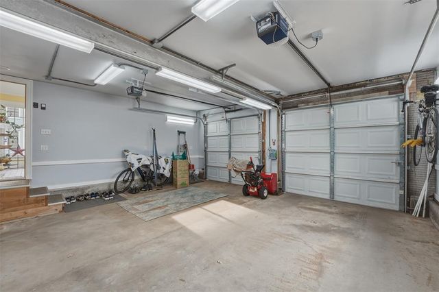 212 Mckinley Avenue, Eau Claire, WI 54701