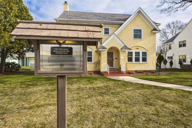 212 Mckinley Avenue, Eau Claire, WI 54701
