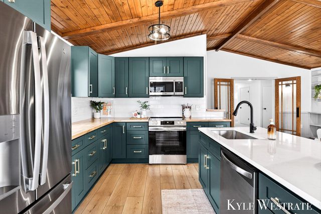 2929 Alden Nash Avenue Ne, Vergennes Twp, MI 49331