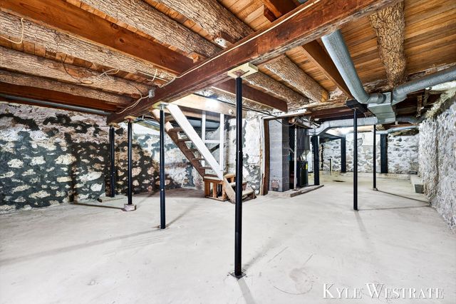 2929 Alden Nash Avenue Ne, Vergennes Twp, MI 49331