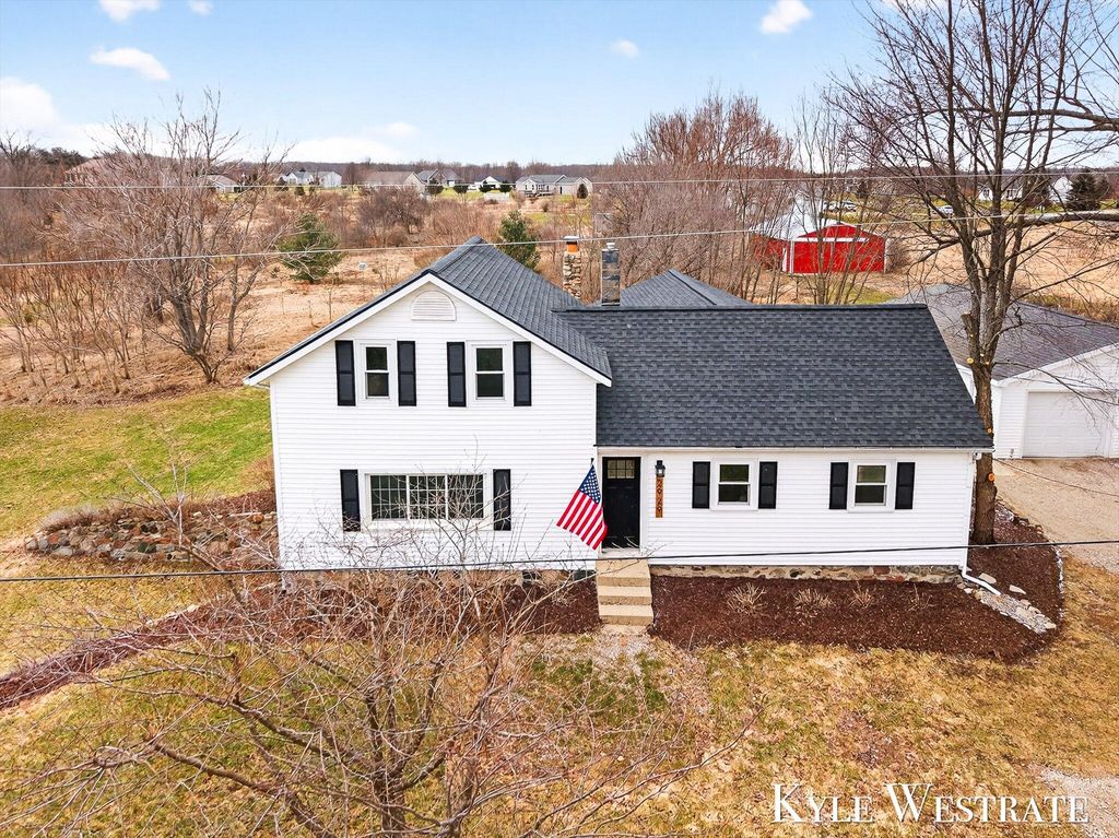 2929 Alden Nash Avenue Ne, Vergennes Twp, MI 49331