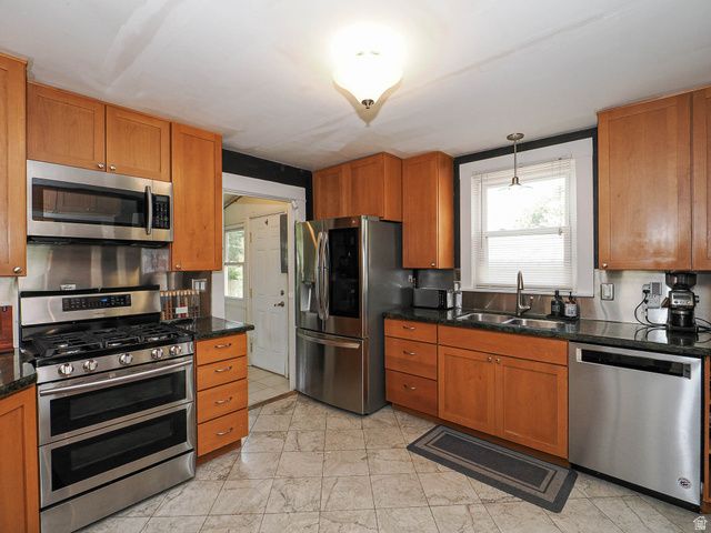 664 E COATSVILLE AVE, Salt Lake City, UT 84105