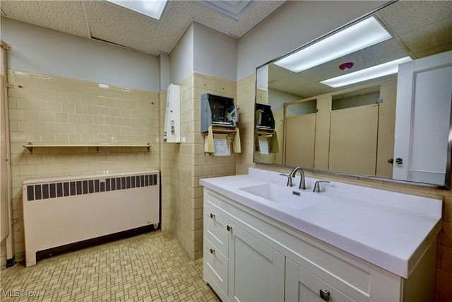 295 Wetmore Avenue SE A, Massillon, OH 44646