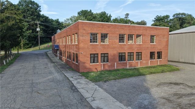 295 Wetmore Avenue SE A, Massillon, OH 44646