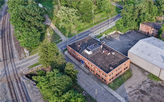 295 Wetmore Avenue SE A, Massillon, OH 44646