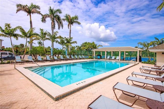 1785 Middle Gulf DR # A103, Sanibel, FL 33957