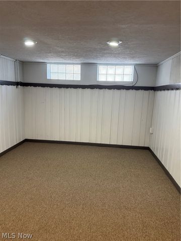 1682 Longwood Drive, Mayfield Heights, OH 44124