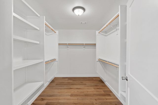 1653 Navajo TRL, Kingsland, TX 78639