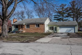 1022 17th Street, Port Huron, MI 48060
