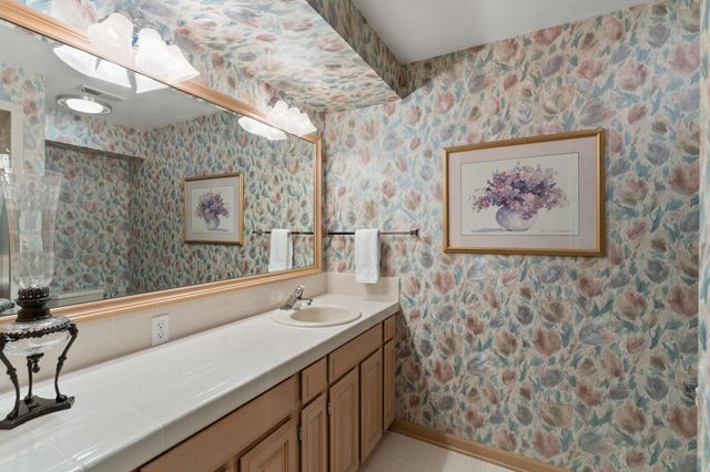 5409 S Quail Ridge Cir, Spokane, WA 99223