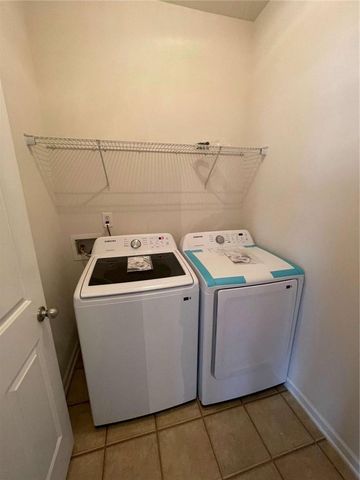 4205 Pointe Vecchio Circle, Cumming, GA 30040