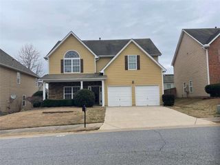 4205 Pointe Vecchio Circle, Cumming, GA 30040