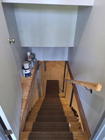 83 East Street, Saint Louisville, OH 43071