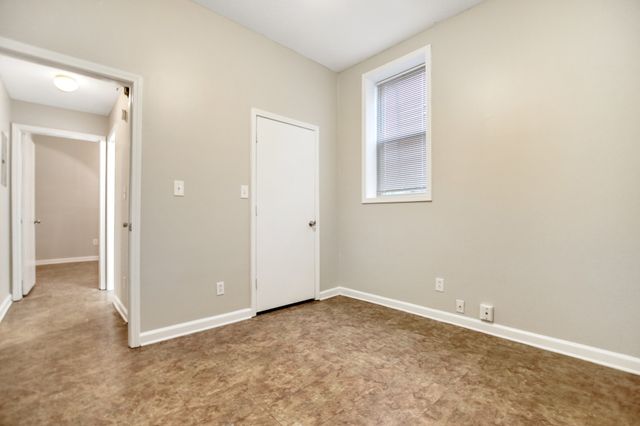 701 Peachers Dr Apt D, Clarksville, TN 37042