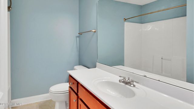 4222 Dudleys Grant Drive E, Winterville, NC 28590