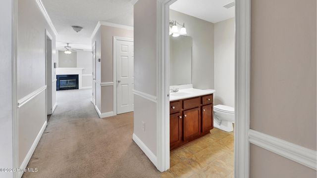 4222 Dudleys Grant Drive E, Winterville, NC 28590