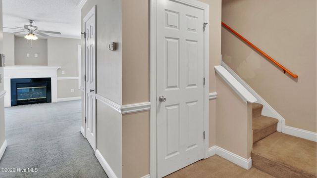 4222 Dudleys Grant Drive E, Winterville, NC 28590