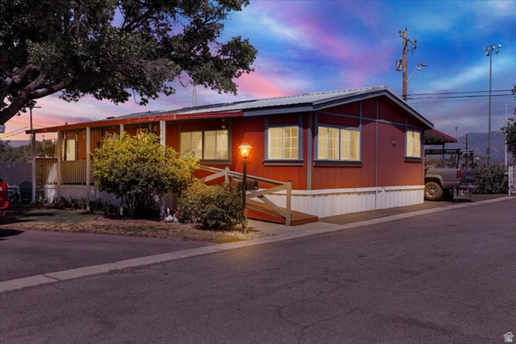 1710 W AMERICAN PARK DR, West Valley City, UT 84119 — photo 2