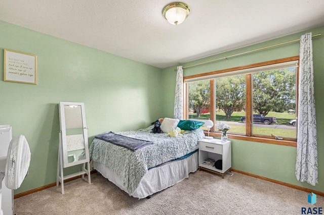 27229 Lovely Pl Place, Tea, SD 57064