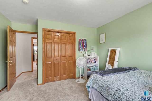 27229 Lovely Pl Place, Tea, SD 57064