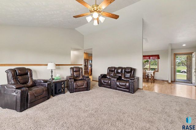 27229 Lovely Pl Place, Tea, SD 57064