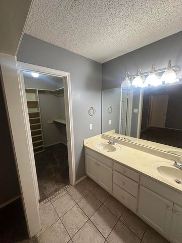 3426 Cedarhill Drive, San Angelo, TX 76904