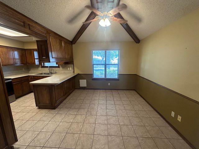 3426 Cedarhill Drive, San Angelo, TX 76904