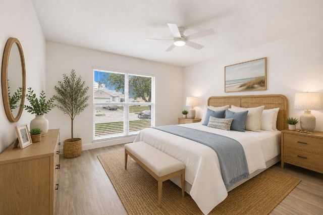 5690 25TH STREET CIRCLE E, Bradenton, FL 34203