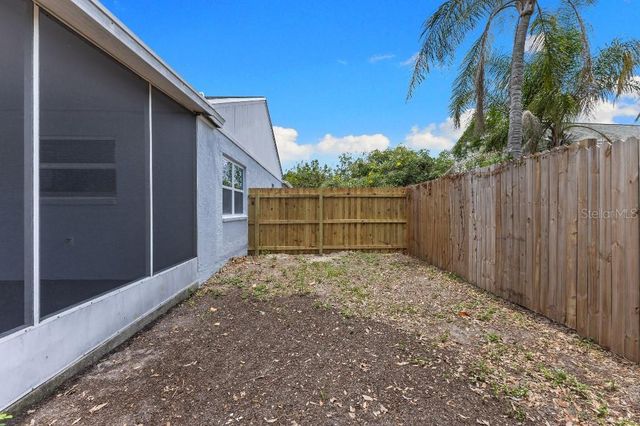 5690 25TH STREET CIRCLE E, Bradenton, FL 34203
