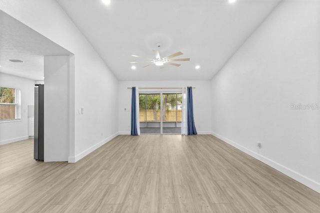 5690 25TH STREET CIRCLE E, Bradenton, FL 34203