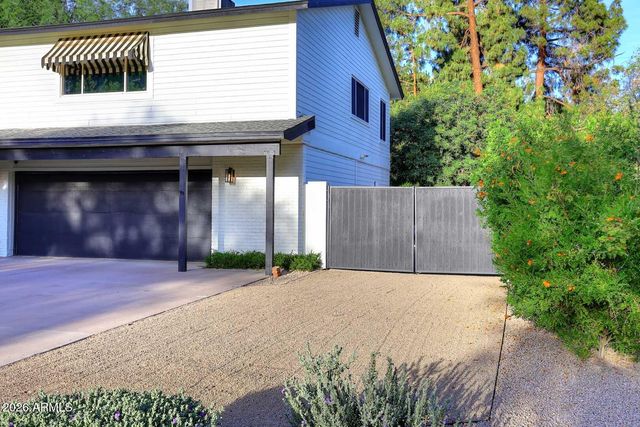 6815 N 2ND Street, Phoenix, AZ 85012