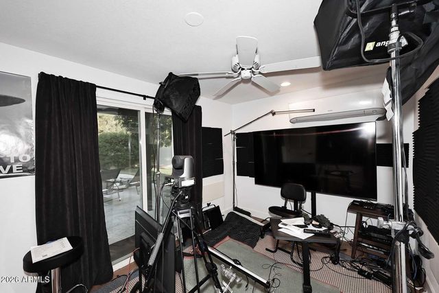6815 N 2ND Street, Phoenix, AZ 85012