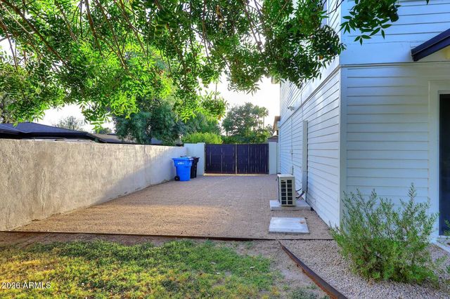 6815 N 2ND Street, Phoenix, AZ 85012