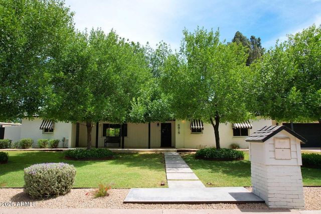6815 N 2ND Street, Phoenix, AZ 85012