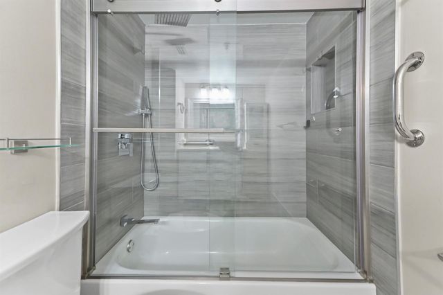 2711 Ocean Club Boulevard 207, Hollywood, FL 33019