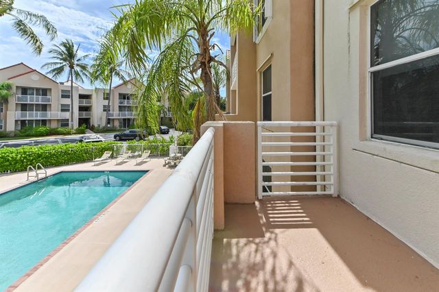 2711 Ocean Club Boulevard 207, Hollywood, FL 33019