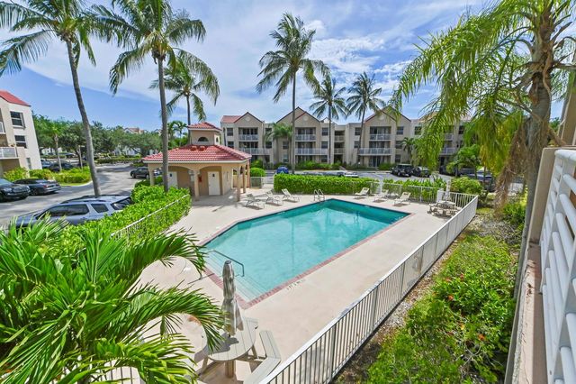 2711 Ocean Club Boulevard 207, Hollywood, FL 33019