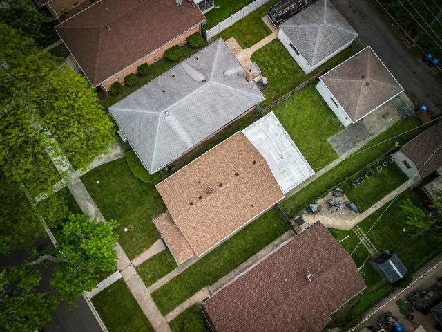 1427 S 21st Avenue, Maywood, IL 60153