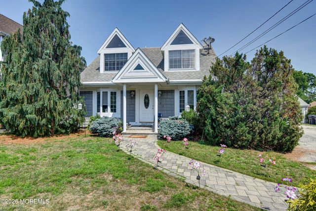 608 Princeton Avenue, Brick, NJ 08724
