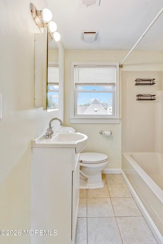 608 Princeton Avenue, Brick, NJ 08724