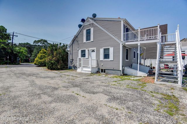 608 Princeton Avenue, Brick, NJ 08724