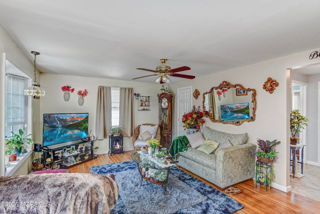 608 Princeton Avenue, Brick, NJ 08724