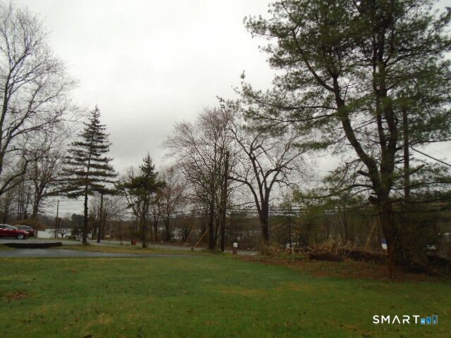 51 Two Mile Road, Farmington, CT 06032