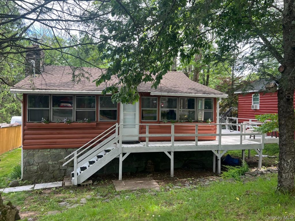 118 E Thompson Place, Smallwood, NY 12778