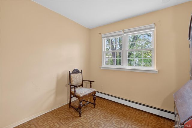 54 Whitman Court, Middletown, NY 10941