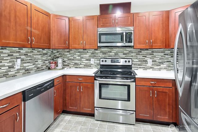 5921 S 234th Place, Kent, WA 98032