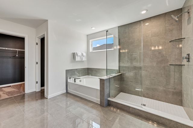 2015 Norwich Lane, Bolingbrook, IL 60490