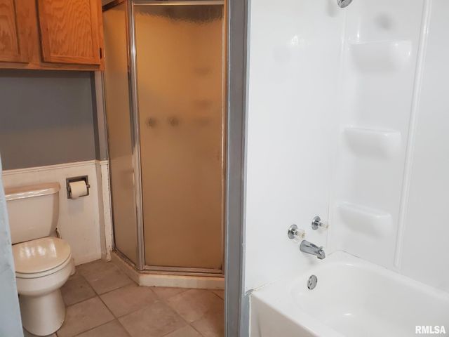 1512 SPRING BAY Road, East Peoria, IL 61611