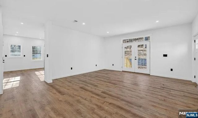 16 Valley View Drive, Rockaway Township, NJ 07866