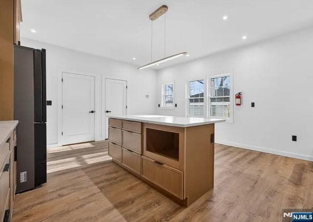 16 Valley View Drive, Rockaway Township, NJ 07866